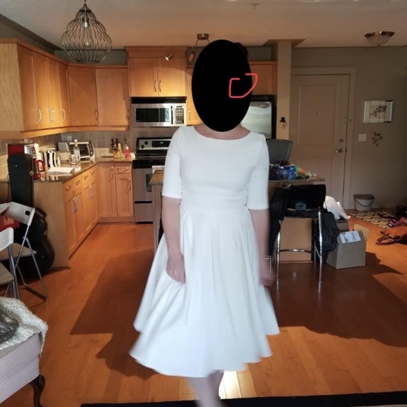 Unique Vintage Ivory Crepe Sleeved Hepburn Swing Dress - Picture 7 of 7